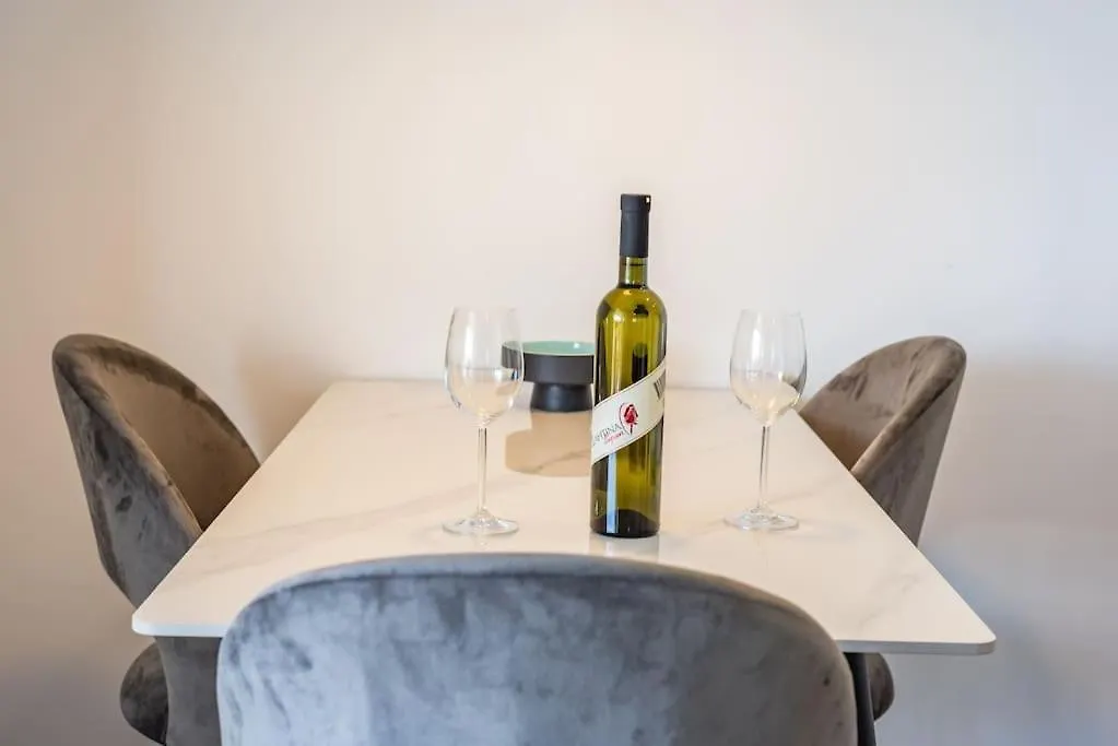 Apartment Apartmani Krtica 1 Vrbnik  Croatia