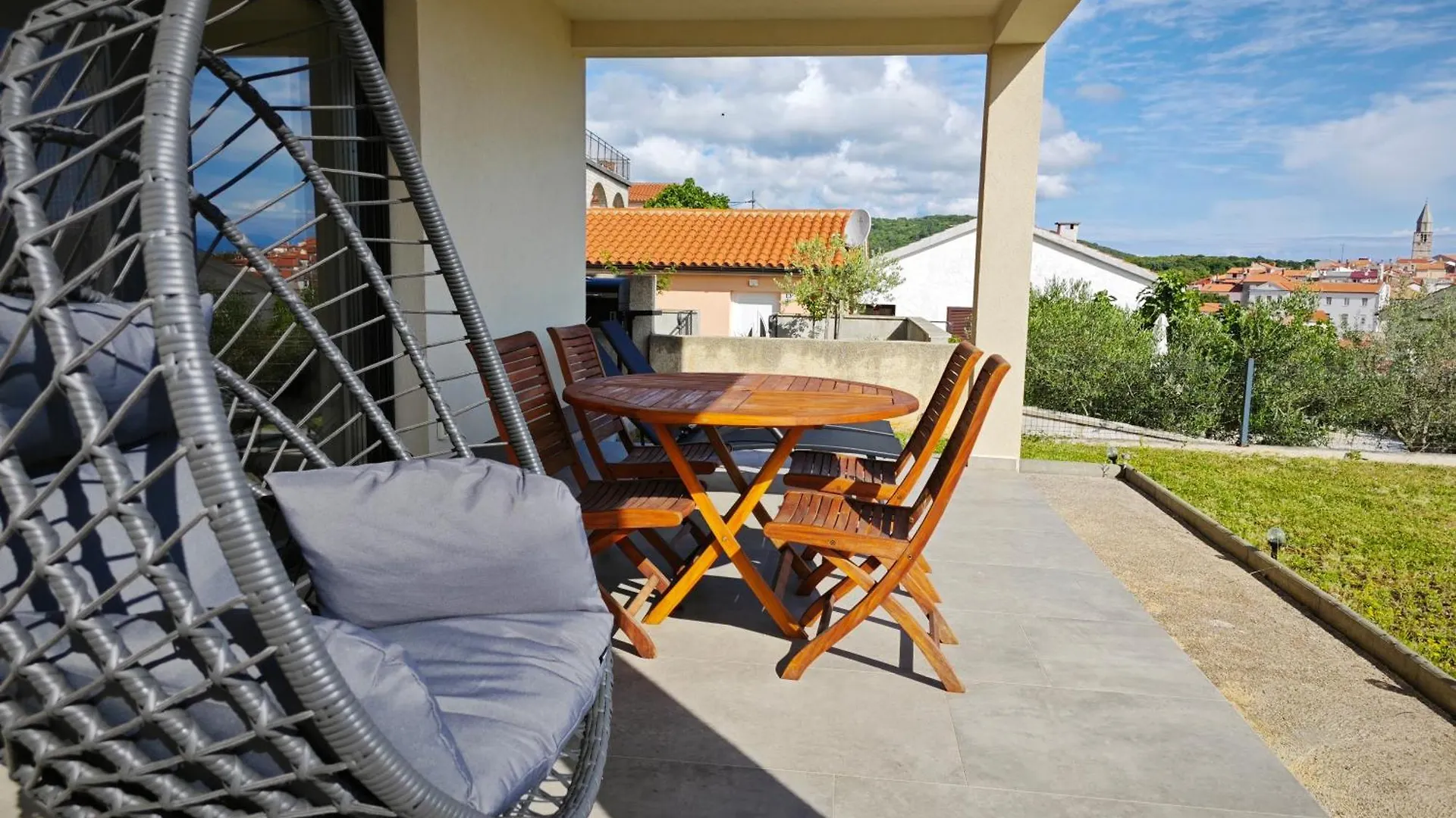 Apartmani Krtica 1 Vrbnik  Apartment Vrbnik (Primorje-Gorski Kotar)